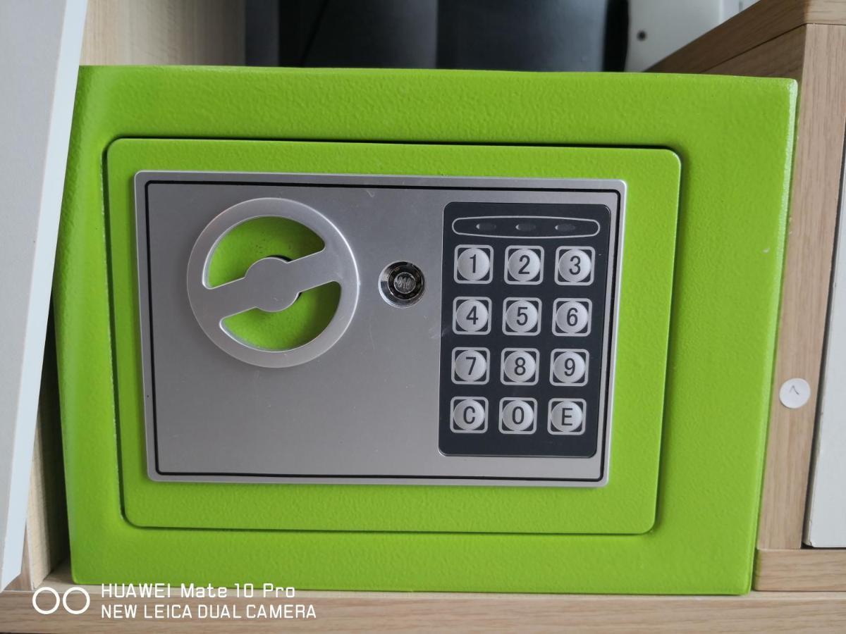 Mcz Homestay Ipoh Town 2Room 7Pax Free Wifi Luaran gambar